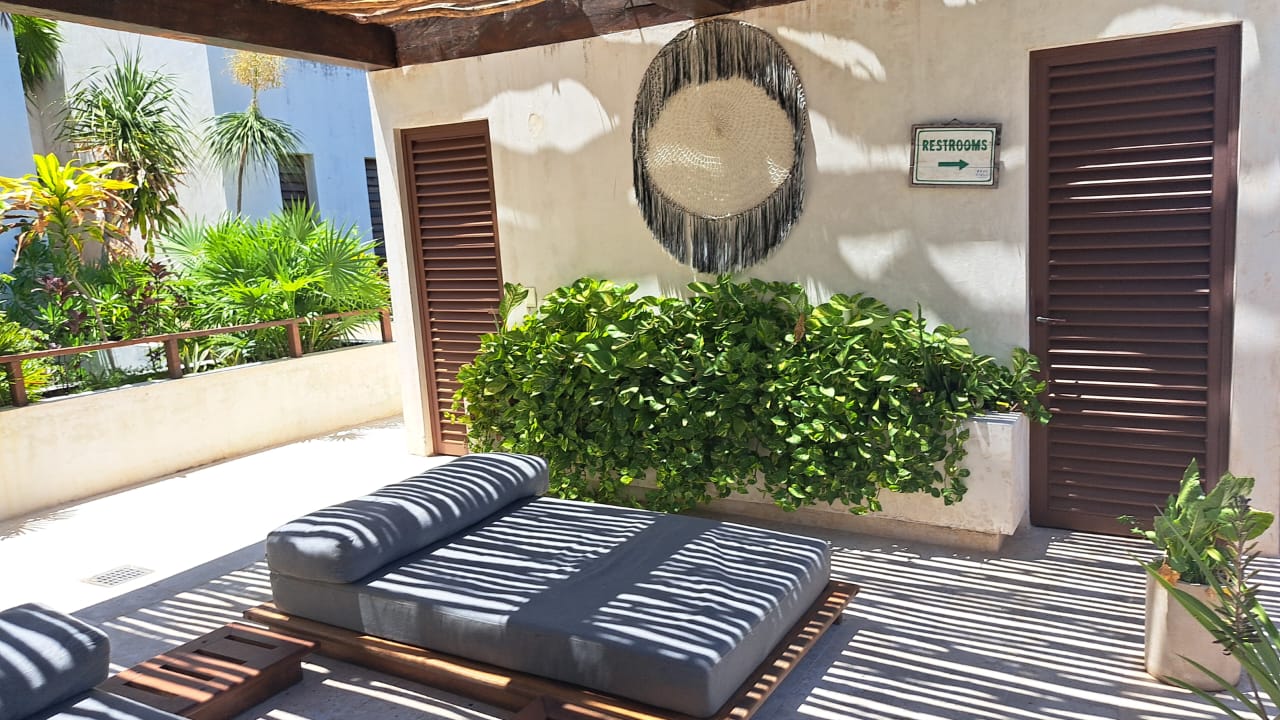 Jungle Lux in Turquoise Tulum for 4 - Image 19
