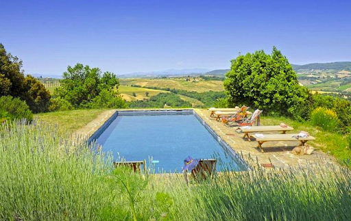 Tuscany Dreaming for 8