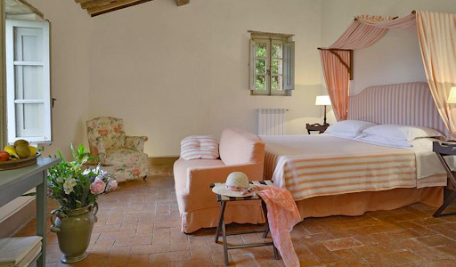 Tuscany Dreaming for 8