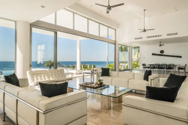 Oceanfront Opulence for 10
