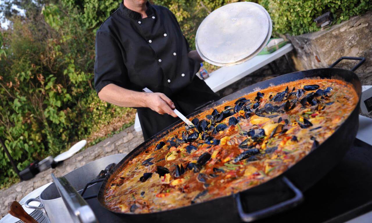 Paella In Barcelona For 4 - Image 2